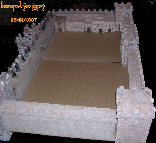 Ville d'Umbar : fortifications peintes